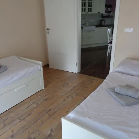 Vera Apartman *