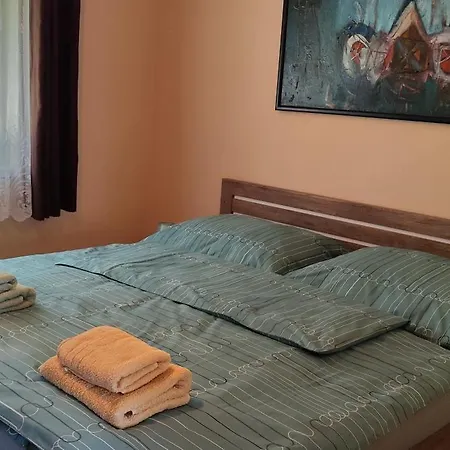 Vera *